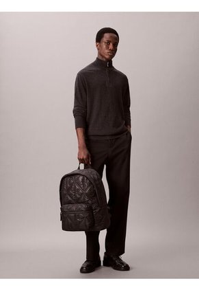 Morral Negro Acolchado Con Logo Monograma Calvin Klein