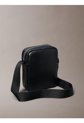 Bolso Negro Reporter Raised Calvin Klein