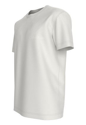Camiseta Blanca Con Logo Tonal Calvin Klein