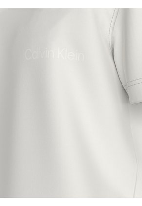 Camiseta Blanca Con Logo Tonal Calvin Klein