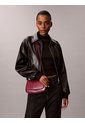 Bolso Rosa De Cámara Con Solapa Calvin Klein de Calvin Klein