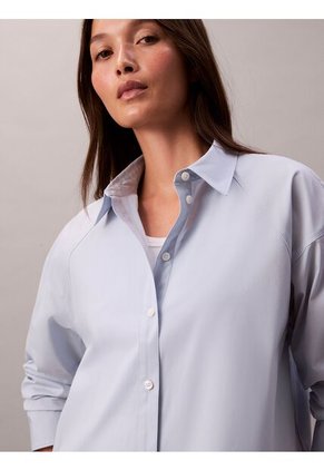 Camisa Azul Solid Boxy Cropped Calvin Klein