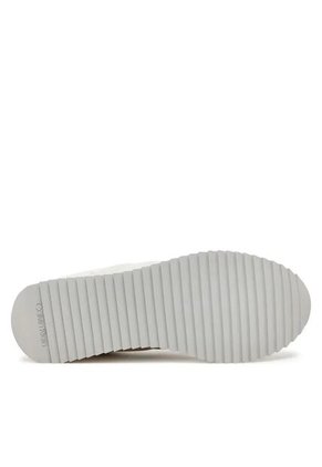 Tenis Blanco Runner De Cuero Y Monograma Calvin Klein