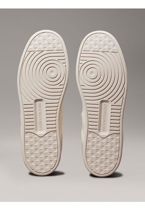 Tenis Blanco Basket De Cuero Con Detalles De Gamuza Calvin Klein