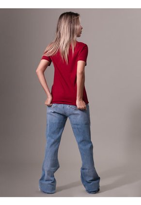 Camiseta Roja Con Monograma E Insignia Calvin Klein
