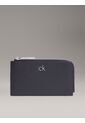 Billetera Negra Relock Con Cremallera Lateral Calvin Klein de Calvin Klein