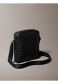 Bolso Negro Reporter Con Logo Monograma Grabado Calvin Klein de Calvin Klein