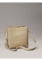 Bolso Beige Tipo Cubo Convertible Calvin Klein de Calvin Klein