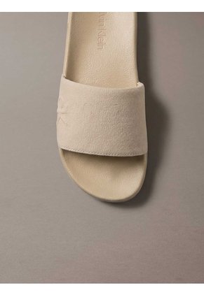 Sandalias Beige Slide Con Monograma Calvin Klein