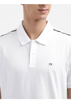 Polo Blanco Con Cinta Decorativa Y Tejido Piqué Calvin Klein