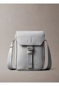 Bolso Gris Cargo Reporter Con Cierre De Solapa Calvin Klein de Calvin Klein