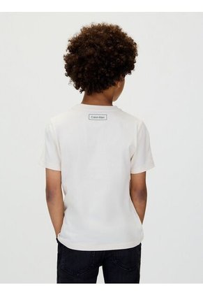 Camiseta Blanca De Manga Corta Con Bolsillo Y Logo Bordado Calvin Klein