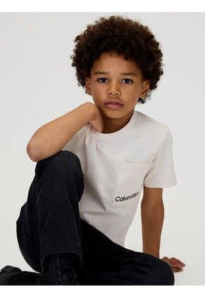 Camiseta Blanca De Manga Corta Con Bolsillo Y Logo Bordado Calvin Klein