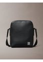 Bolso Negro Reporter Con Emblema Metálico Calvin Klein de Calvin Klein