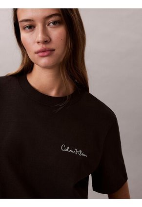 Camiseta Negra Clásica Con Logo Estampado Calvin Klein
