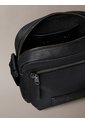 Bolso Negro Reporter Con Insignia Calvin Klein de Calvin Klein