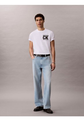 Camiseta Blanca Con Gráfico De Logo Calvin Klein