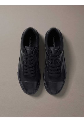 Tenis Negro De Corte Bajo Con Bandas Laterales Calvin Klein