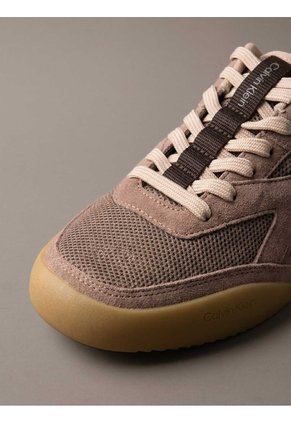 Tenis Chocolate Runner De Corte Bajo Calvin Klein