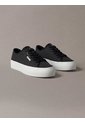 Tenis Negro De Plataforma Con Estampado De Monograma Calvin Klein de Calvin Klein