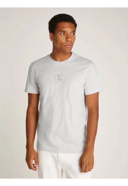 Camiseta Gris Con Monograma Calvin Klein