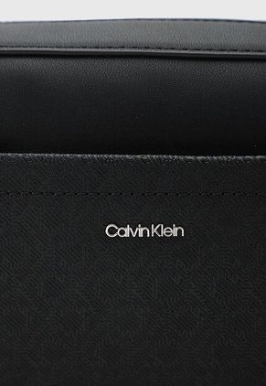 Bolso Manos Libres Calvin Klein Negro