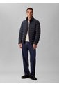 Chaqueta Negra Puffer De Peso Medio Con Capota Y Cierre De Cremallera Calvin Klein de Calvin Klein
