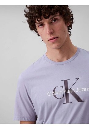 Camiseta Gris Con Monograma Calvin Klein
