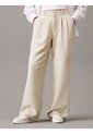 Pantalón Gris Recto De Crepé Plisado Calvin Klein de Calvin Klein