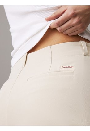 Pantalón Gris Recto De Crepé Plisado Calvin Klein