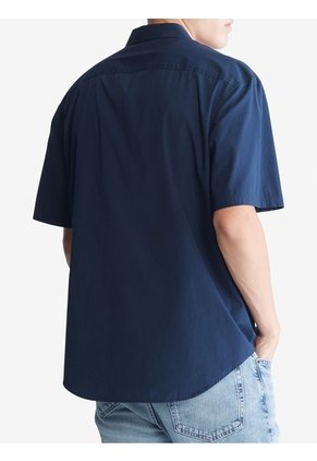 Camisa Azul Sencilla Y Solida Con Logo Calvin Klein