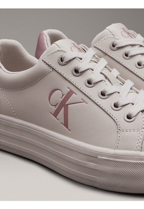 Tenis Rosado De Plataforma De Cuero Calvin Klein