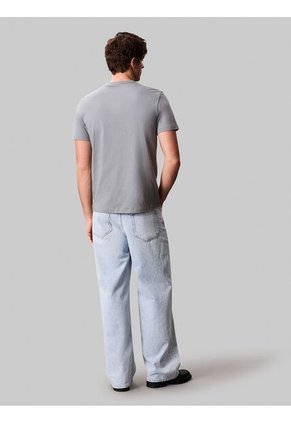 Camiseta Verde Con Diseño Apilado Calvin Klein