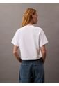 Camiseta Blanca Cropped Con Escudo Con Logo Calvin Klein de Calvin Klein