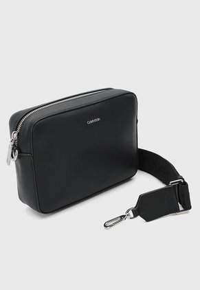 Bolso Calvin Klein Must Negro
