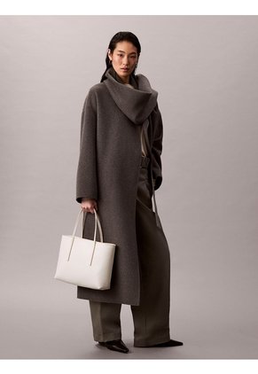 Bolso Blanco Tote Pequeño Con Logo Monograma Con Bolsito Calvin Klein