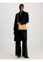 Bolso Beige De Hombro Clutch Acolchado Calvin Klein de Calvin Klein