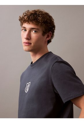 Camiseta Negra Embroidered CK Shield Crewneck Calvin Klein