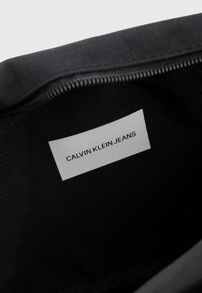 Bolso Negro Calvin Klein