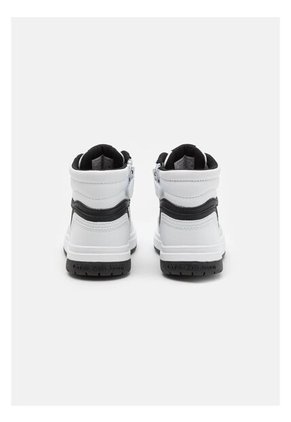 Tenis Blanco Altas Con Cordones Para Niño Calvin Klein