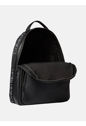 Morral Negro Con Tira Alrededor Con Logo Calvin Klein