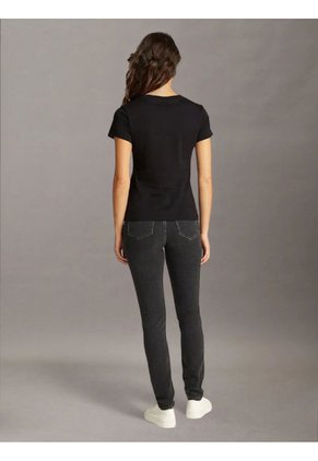 Camiseta Negra Slim Con Logo Calvin Klein