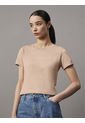 Camiseta Beige Slim Con Logo Calvin Klein de Calvin Klein