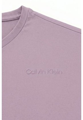 Camiseta Morada Solid Liquid Con Logo Calvin Klein