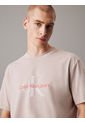 Camiseta Beige Con Monograma Calvin Klein de Calvin Klein
