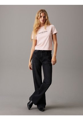 Camiseta Rosada Regular Con Logo Institutional Calvin Klein