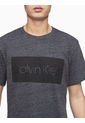 Camiseta Ss Iconic Hd Ck Box Overlay Te Calvin Klein de Calvin Klein