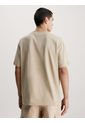 Camiseta Con Logo Relaxed Hombre Beige Calvin Klein de Calvin Klein