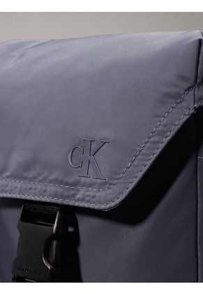 Bolso Azul Reporter Ultralight Calvin Klein