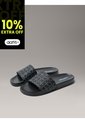 Sandalias Negras Con Estampado De Monograma Calvin Klein de Calvin Klein